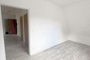 Großzügiges Zweifamilienhaus mit großem Grundstück, Garten und Garage an Knoops Park – 28717 Sankt Magnus, Bremen – Vorschaubild 37