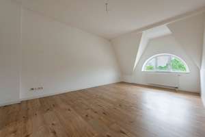 Charmante Dachgeschosswohnung mit Balkon und Tageslichtbad – Die vollständige Adresse der Immobilie erhältst du vom Anbieter., 45139 Südostviertel, Essen – Vorschaubild 4