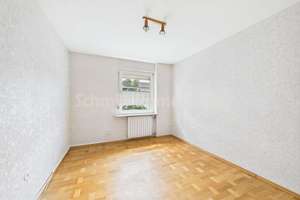 Ein Haus für Familie und neue Kapitel. – Die vollständige Adresse der Immobilie erhältst du vom Anbieter., 60529 Schwanheim, Frankfurt am Main – Vorschaubild 13