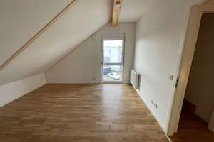 Schönes Reihenhaus in Wiesbaden-Erbenheim – Die vollständige Adresse der Immobilie erhältst du vom Anbieter., 65205 Erbenheim, Wiesbaden – Vorschaubild 9