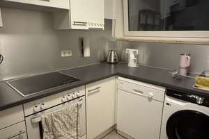 Befristet zur Untermiete! Helle 3-Zimmer-Wohnung mit Balkon im 3. OG in München-Bogenhausen – Oberföhringer Straße 240a, 81925 Oberföhring, München – Vorschaubild 4