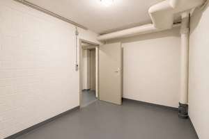 Renovierte 3-Zimmer-Wohnung mit gelungener Aufteilung, großzügigem Balkon und Stellplatz. – 53177 Alt-Godesberg, Bonn – Vorschaubild 18