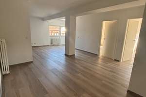 großzügige, renovierte 3ZKB Wohnung mit Gäste-WC *PROVISIONSFREI*