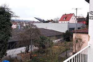 Modernisierte 4-Zimmer Wohnung zentral in Zuffenhausen - Balkon, Garage, Stellplatz und Gartenmitbe. – Rütlistr. ..., 70435 Zuffenhausen-Schützenbühl, Stuttgart – Vorschaubild 3