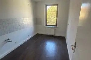 +++ Nachmieter für 3 Zimmer gesucht +++ – Einertstr. 7, 4315 Leipzig – Vorschaubild 4