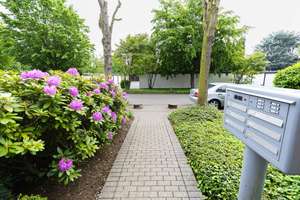 3-Zimmer-Eigentumswohnung mit zwei Balkonen und Garage in Mönchengladbach – Die vollständige Adresse der Immobilie erhältst du vom Anbieter., 41238 Bonnenbroich-Geneicken, Mönchengladbach – Vorschaubild 20