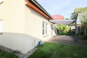Preiswertes 5-Raum-Einfamilienhaus mit gehobener Innenausstattung und EBK in Hannover Misburg-Süd – Erika-Pfingsten-Straße 17a, 30629 Hannover – Vorschaubild 3