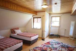 TRAUMHAUS FÜR GENIESSER: Großzügig bei Schömberg – Die vollständige Adresse der Immobilie erhältst du vom Anbieter., 72369 Zimmern unter der Burg – Vorschaubild 17
