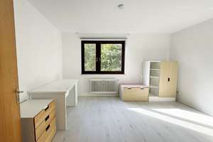 Wiesbaden-Delkenheim: Großzügige 2 ZKB 
mit Wohnküche, Loggia und Aufzug  – Die vollständige Adresse der Immobilie erhältst du vom Anbieter., 65205 Delkenheim, Wiesbaden – Vorschaubild 3