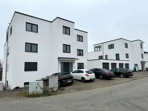 Wohnung / Neubau - Erstbezug top EG4