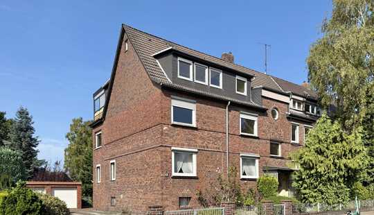 Bild von Solides 3-Familien-/Mehrgenerationenhaus mit schönem Garten oder Bauplatz in zentraler Lage