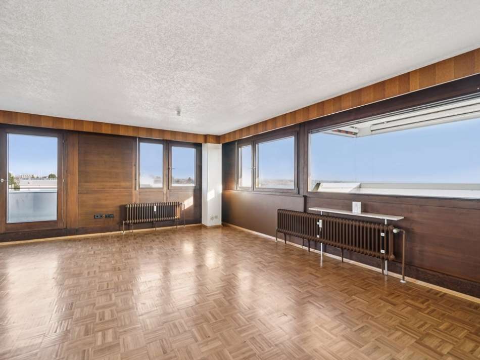 backbone_590284-A_002_WEB