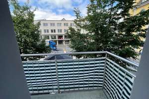 Mit Balkon: Gemütliche 2 Zimmer-Wohnung in der City, Westanlage 20, Gießen – 35390 Innenstadt, Gießen – Vorschaubild 3