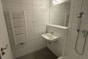 1-Zimmer-Wohnung mit Balkon in Berlin-Mitte für Studenten und Azubis – Wadzeckstraße 4, 10178 Mitte (Ortsteil), Berlin – Vorschaubild 7