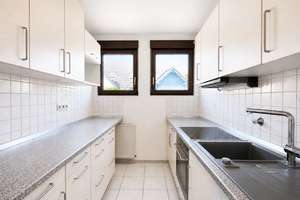 3-Zimmer-Wohnung mit Balkon in Leverkusen-Romberg - Dachgeschossausbau 1990 – Die vollständige Adresse der Immobilie erhältst du vom Anbieter., 51381 Bergisch Neukirchen, Leverkusen – Vorschaubild 6