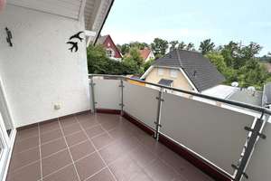 Helle 3-Zimmer-Dachgeschosswohnung mit Garage, Balkon und zusätzlichem Spitzboden  in Osterode – Die vollständige Adresse der Immobilie erhältst du vom Anbieter., 37520 Osterode am Harz – Vorschaubild 9