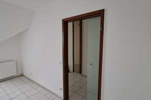 Krefeld: Großzügige 2-Zimmeraltbauwohnung, kleine Dachterrasse! – Die vollständige Adresse der Immobilie erhältst du vom Anbieter., 47803 Kempener Feld/Baackeshof, Krefeld – Vorschaubild 12