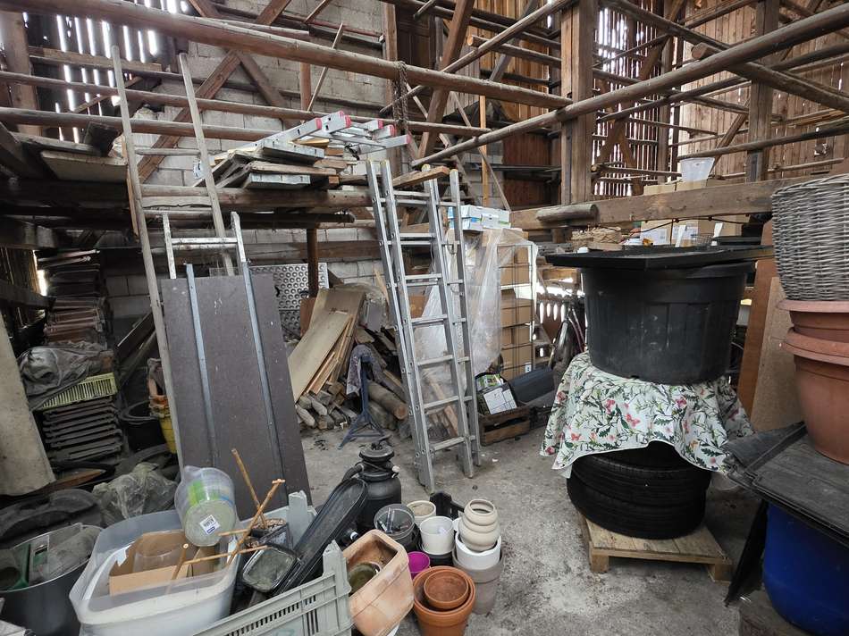 VK-1529 Scheune über Garage