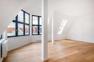 Exklusives 3-Zimmer-Penthouse mit Blick über Berlin Friedrichshain – Die vollständige Adresse der Immobilie erhältst du vom Anbieter., 10245 Friedrichshain, Berlin – Vorschaubild 2