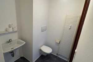 Großzügige 4,5-Zimmer-Wohnung in attraktiver Lage – Reutlingen (Kreis) – Vorschaubild 25