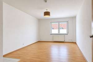 Modernes 1-Zimmer-Apartment mit Aufzug und Einbauküche in zentraler Lage