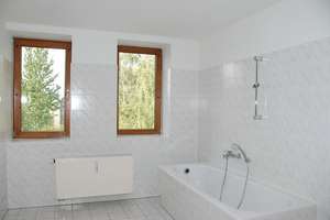 Charmante Dachgeschosswohnung mit Badewanne – Kanzlerstr. 61, 9112 Kaßberg, Chemnitz – Vorschaubild 3
