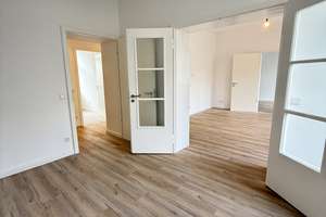 Erstbezug nach Vollsanierung: Lichtdurchflutete 4-Zimmer-Wohnung in der Kölner Südstadt, nähe Hafen!