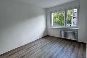 Toller Ausblick aus dem 4. OG! – Gerhart-Hauptmann-Straße 3, 47226 Rheinhausen-Mitte, Duisburg – Vorschaubild 4