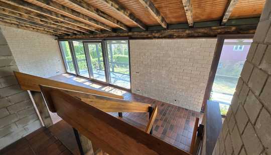 Bild von Entkerntes Einfamilienhaus im Bauhausstil in toller Wohnlage