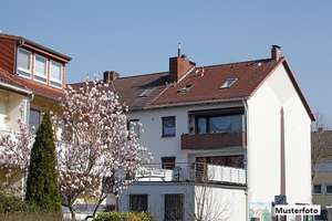 2 Mehrfamilienhäuser (Villen)