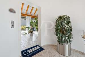 Verborgenes Penthouse-Maisonette-Juwel mit besonderem Charme – Die vollständige Adresse der Immobilie erhältst du vom Anbieter., 50969 Zollstock, Köln – Vorschaubild 3