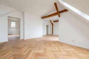 Erstbezug nach Sanierung! Traumhafte Dachgeschosswohnung mit einzigartigem Weitblick über Neukölln – Die vollständige Adresse der Immobilie erhältst du vom Anbieter., 12051 Neukölln (Ortsteil), Berlin – Vorschaubild 4