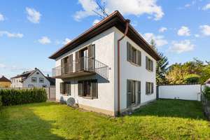 Mediterranes Wohnglück: Stilvolles EFH mit idyllischem Garten und Garage in 79312 Emmendingen – Die vollständige Adresse der Immobilie erhältst du vom Anbieter., 79312 Emmendingen – Vorschaubild 4