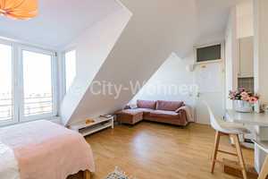 Möbliert: Wunderschöne, möblierte 1-Zimmer Wohnung in Hamburg Eppendorf über den Dächern der Stadt – Geschwister-Scholl-Straße (a.A.), 20251 Hamburg – Vorschaubild 2