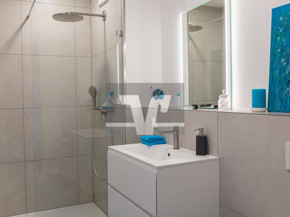 Anspruchsvolle Badgestaltung m