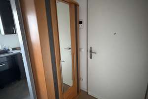 Barrierearme Wohnung im Mehrgenerationenhaus mit Fahrstuhl, Balkon und Möblierung – Wittenbergstraße 10, 45131 Rüttenscheid, Essen – Vorschaubild 3