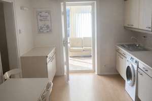 Großzügige 3,5 Zimmer Wohnung mit Wintergarten - zentral in Finkenwerder – Die vollständige Adresse der Immobilie erhältst du vom Anbieter., 21129 Finkenwerder, Hamburg – Vorschaubild 1
