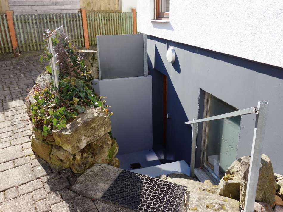 Zugang Einliegerwohnung