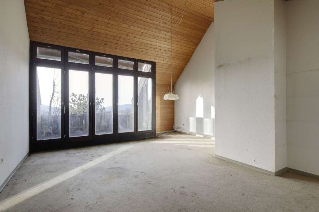 Immobilie in Kirchzarten - Tolle Aussichten in Burg-Birkenhof - Bild 0