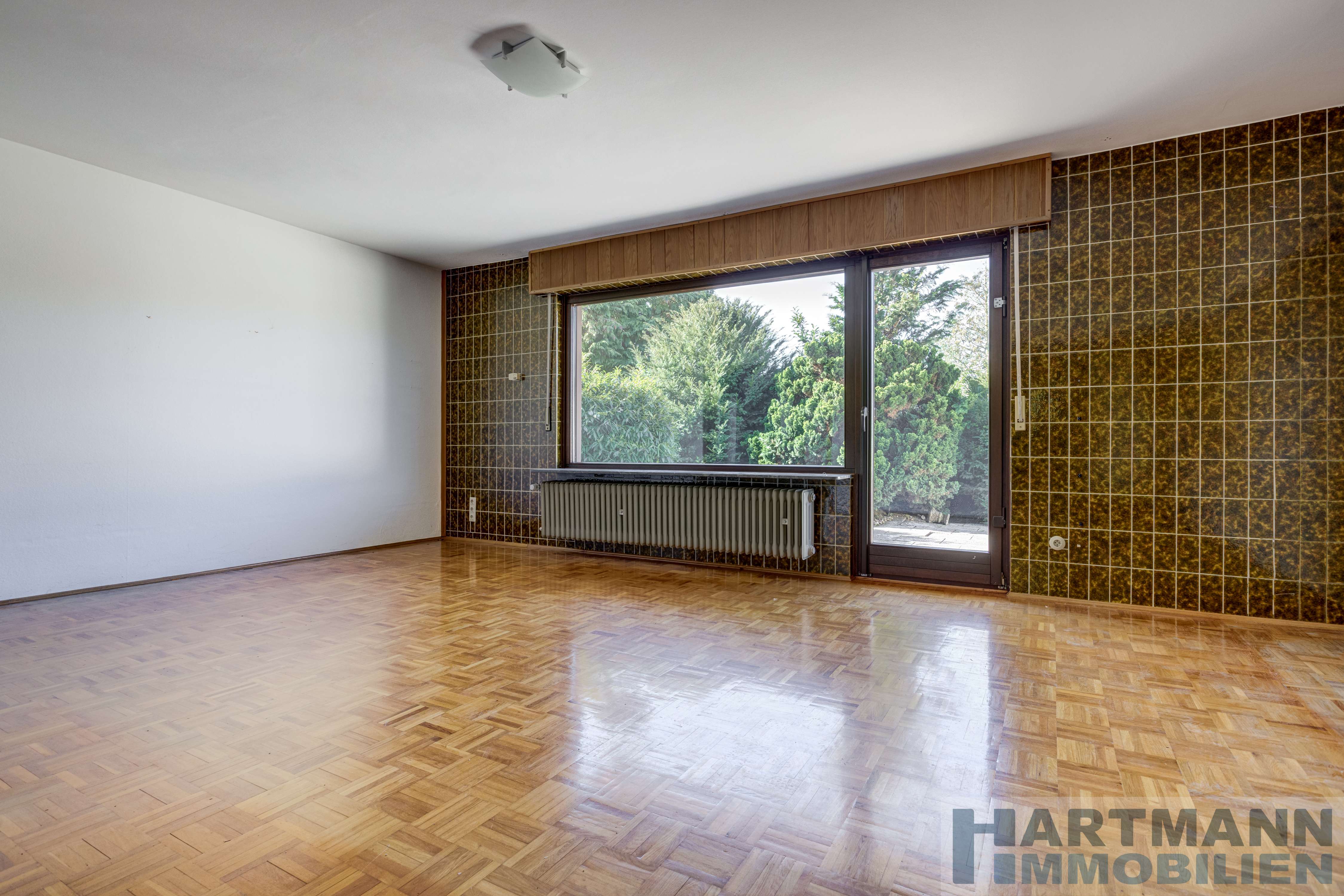 Charmantes freistehendes Einfamilienhaus – Wohnen im Grünen und dennoch stadtnah, Frankfurt am Main – Bild 3