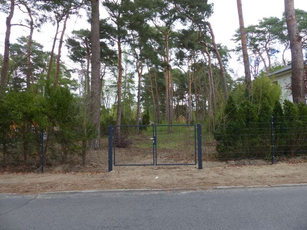 Großzügiges Wohnbaugrundstück in gewachsener Wohnlage