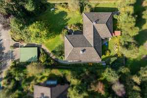 Großes Wohnhaus mit 2 Wohnungen auf schönem Grundstück in Eutin
OT Fissau – Blessenberg 15, 23701 Ostholstein (Kreis) – Vorschaubild 45