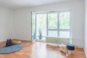 Modernisierte 2-Raum-Wohnung mit Balkon – Am Karbel 68, 9116 Chemnitz – Vorschaubild 1