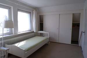 1 - Familienhaus mit teilbewohnbarem Souterrain, Dachterrasse,  Süd-/West-Terrasse und gr. Garage – 27474 Cuxhaven – Vorschaubild 20