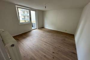 Vermietete 2-Zi-Wohnung mit Balkon: Perfekter Schnitt und ruhige Lage im besten Bornheim – 60316 Nordend-Ost, Frankfurt am Main – Vorschaubild 2