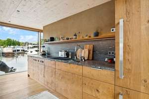 Luxuriöses Waterloft Ohana in Potsdam – Design, Freiheit & Natur in perfekter Symbiose – Die vollständige Adresse der Immobilie erhältst du vom Anbieter., 14471 Wildpark, Potsdam – Vorschaubild 9
