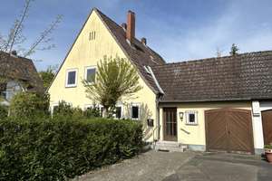 50er-Jahre-Rarität in Bestlage am Hasselteich