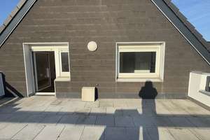 Teilmöblierte renovierte Wohnung mit Balkon &Süd-Dachterrasse in der Vogelsiedlung Unterrath/Stockum – Die vollständige Adresse der Immobilie erhältst du vom Anbieter., 40468 Unterrath, Düsseldorf – Vorschaubild 9