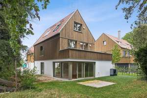 Freistehendes Einfamilienhaus in geschmackvoller Architektur in Obermenzing – Die vollständige Adresse der Immobilie erhältst du vom Anbieter., 81245 Obermenzing, München – Vorschaubild 2