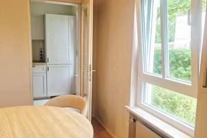 Exklusive möblierte 2-Zimmer-Wohnung mit Südwestbalkon – Die vollständige Adresse der Immobilie erhältst du vom Anbieter., 81369 Mittersendling, München – Vorschaubild 4